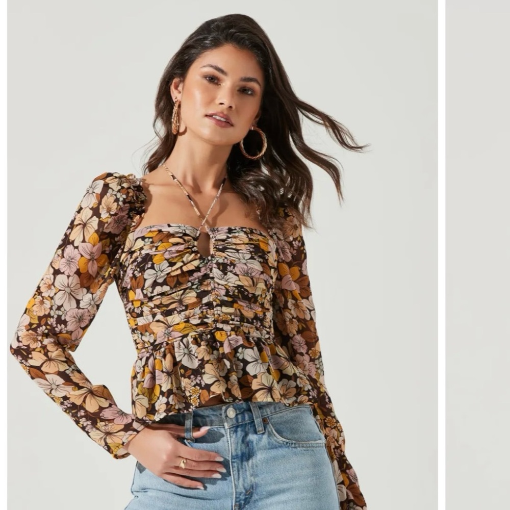 ASTR THE LABEL TONI RUCHED HALTER LONGSLEEVE PEPLUM TOP Floral Womens Size Small